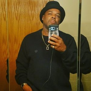 Meet your Posher, Gregory